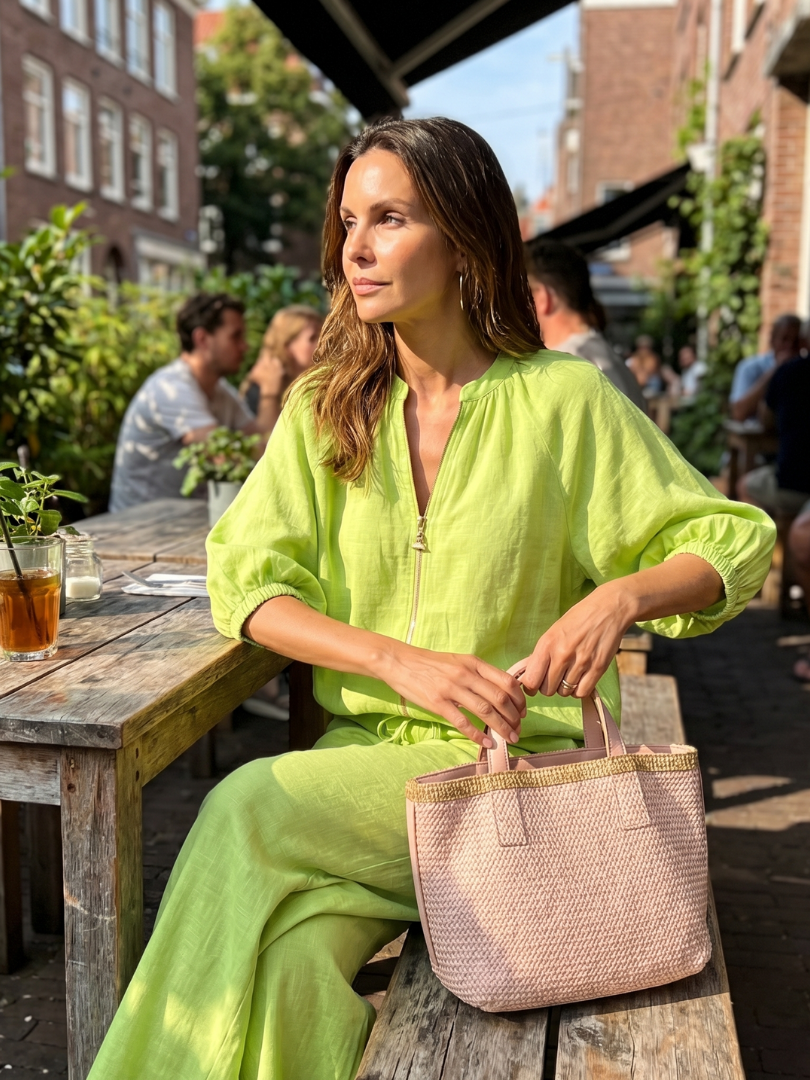 Two-Piece Set Women's Relaxed Fit with Puff Sleeves and Trousers - Image 12