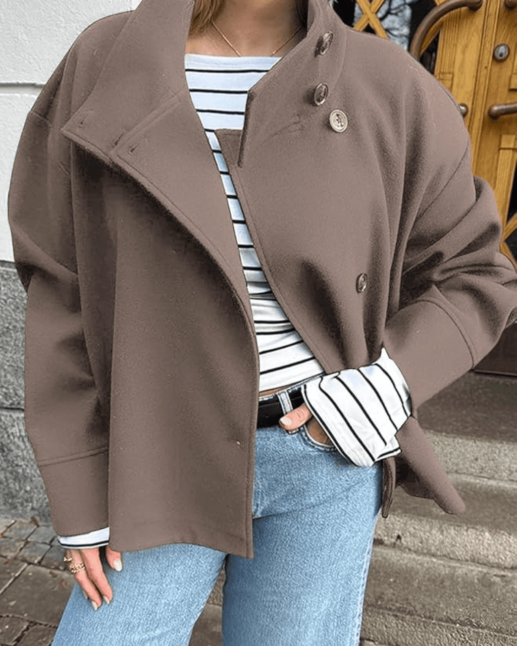 Damenjacke mit hohem Kragen und lockerer Passform | J&B - 5 - Jasminaboutique.com