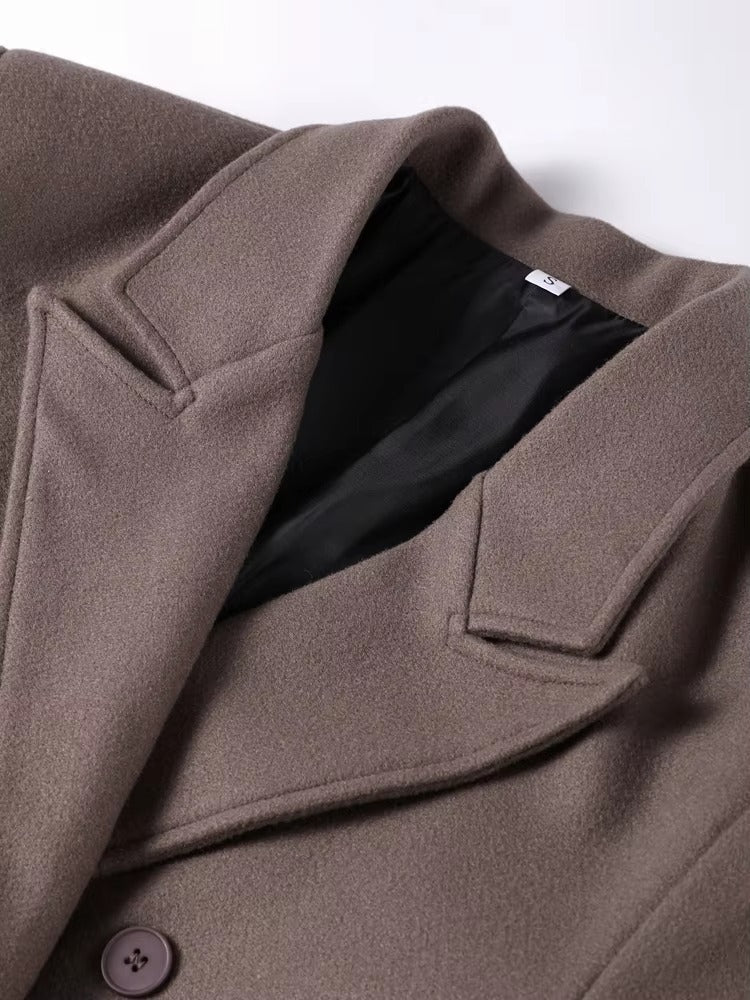 Lange Damenjacke mit lockerer Passform und breitem Revers | J&B - 11 - Jasminaboutique.com