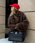 Kunstfelljacke Damen im Oversize-Stil mit kuscheliger Struktur | J&B - 1 - Jasminaboutique.com