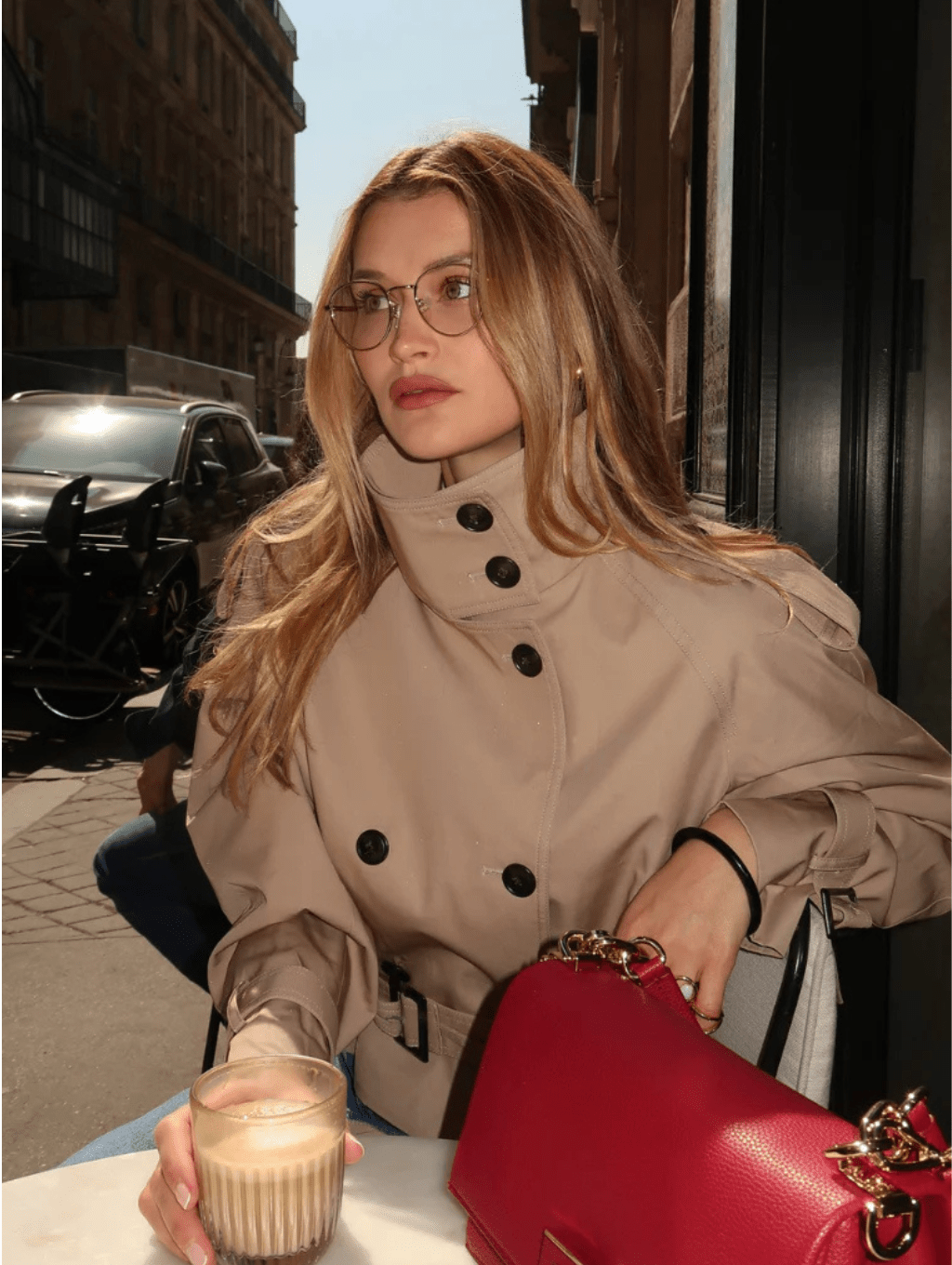 Kurze Damenjacke mit doppelreihiger Knopfleiste und Gürtel | J&B - 3 - Jasminaboutique.com