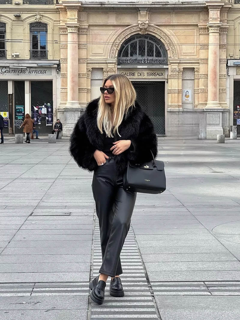 Kunstfelljacke Damen im verkürzten Schnitt mit übergroßem Kragen | J&B - 8 - Jasminaboutique.com