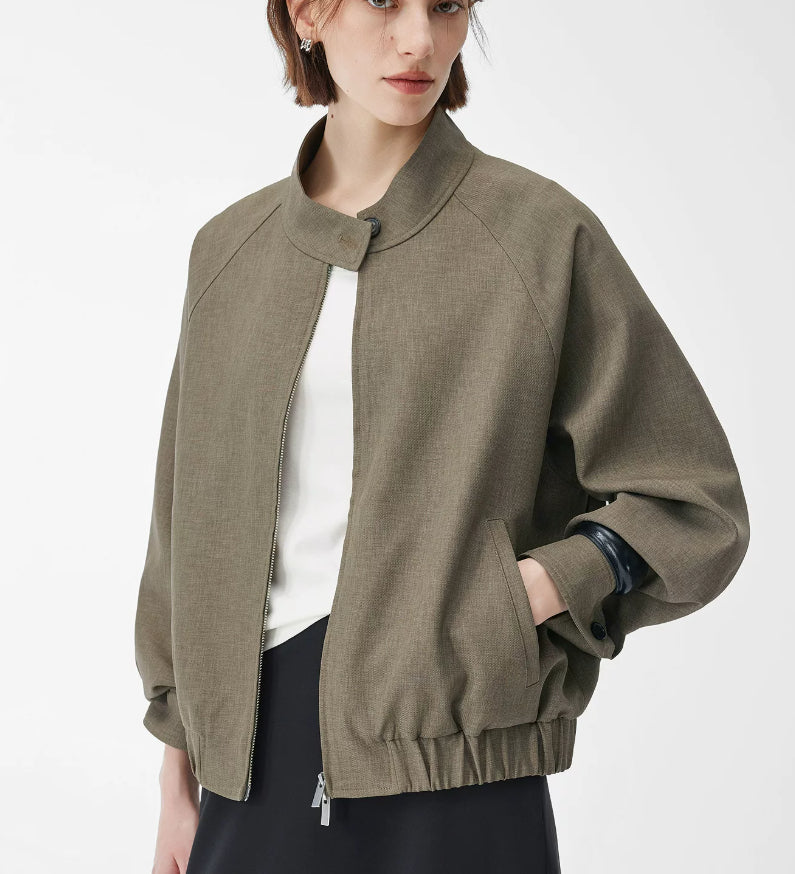 Damen Bomberjacke mit Reißverschluss und lässigem Schnitt | J&B - 7 - Jasminaboutique.com