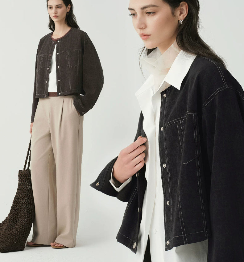 Kurze Damenjacke mit lässiger Passform und Vordertaschen | J&B - 6 - Jasminaboutique.com