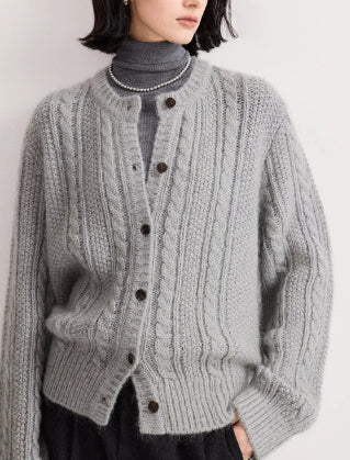 Cardigan Damen mit grobem Strick und Knopfleiste | J&B - 2 - Jasminaboutique.com