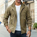 Leichte Herrenjacke mit Reißverschluss und praktischen Taschen | J&B - 1 - Jasminaboutique.com