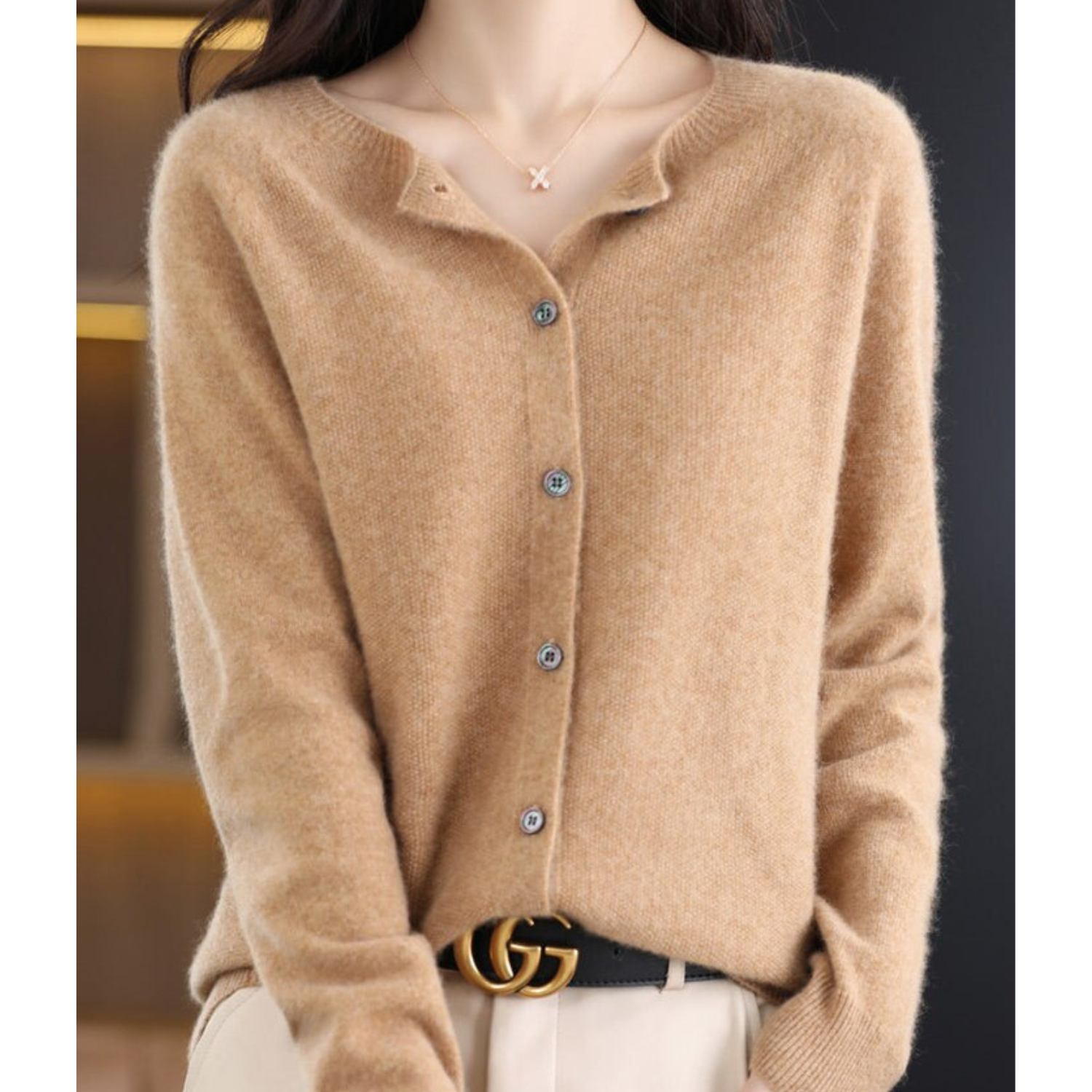 Damen Cardigan mit Knopfleiste und lässiger Passform | J&B - 11 - Jasminaboutique.com