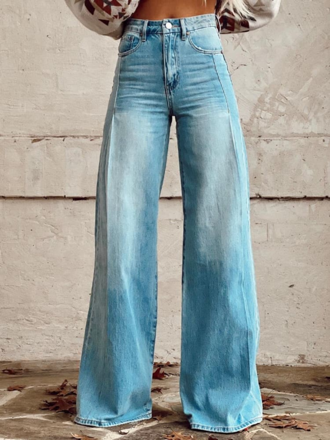 Weite Damenhose mit hohem Bund und lockerer Passform | J&B - 1 - Jasminaboutique.com