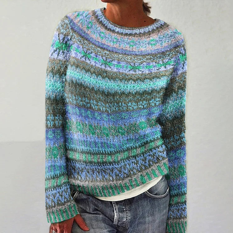 Handgefertigter isländischer Damenpullover mit einzigartigen Mustern und bequemer Passform - 4 - Jasminaboutique.com