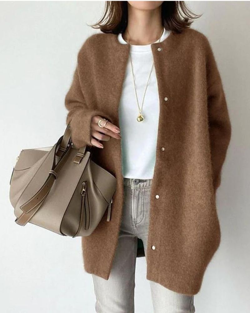 Damen-Strickjacke in weicher Passform mit Knopfleiste und eleganter Silhouette - 9 - Jasminaboutique.com