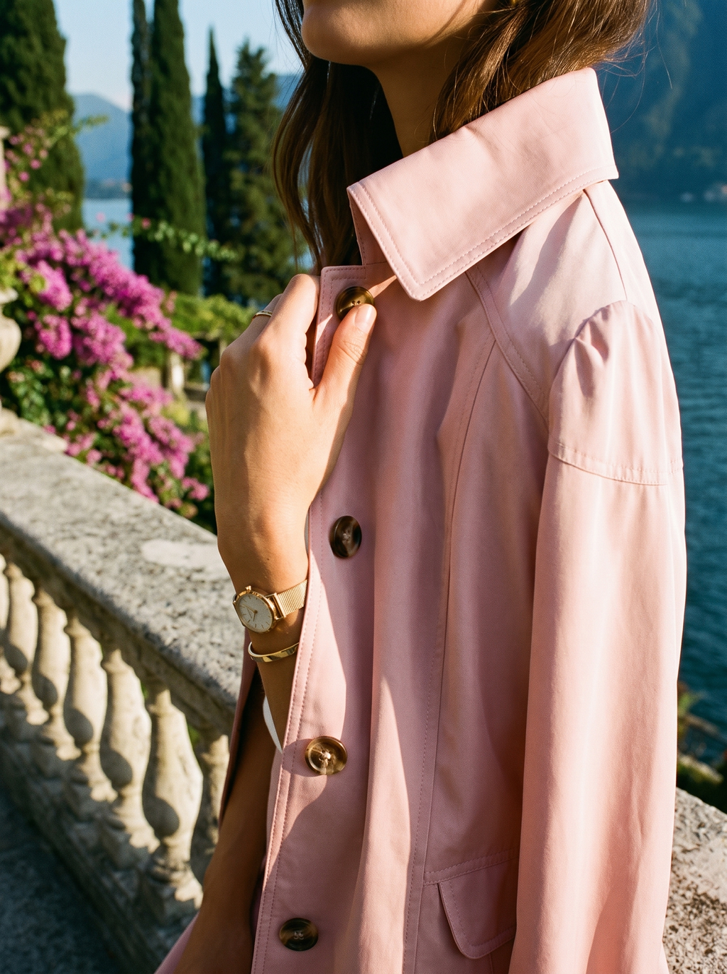 Trenchcoat für Damen, taillierte Passform mit Gürtel - 4 - Jasminaboutique.com