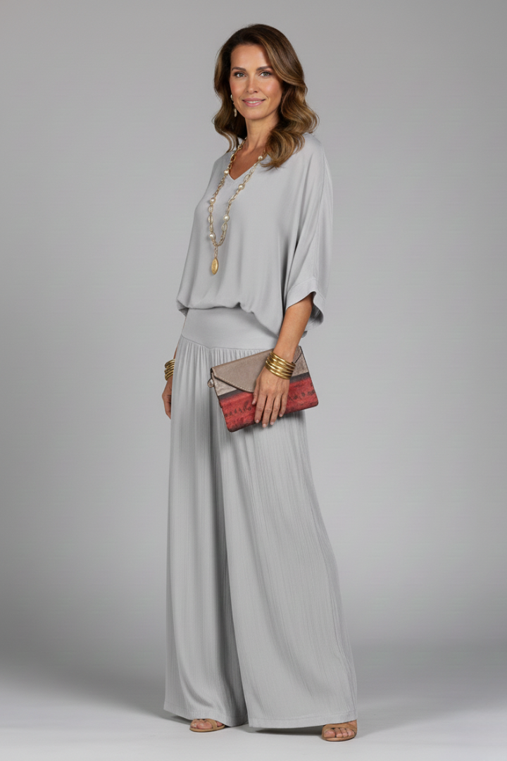 Zweiteiliges Set für Damen mit V-Ausschnitt und weit geschnittener Hose - 2 - Jasminaboutique.com