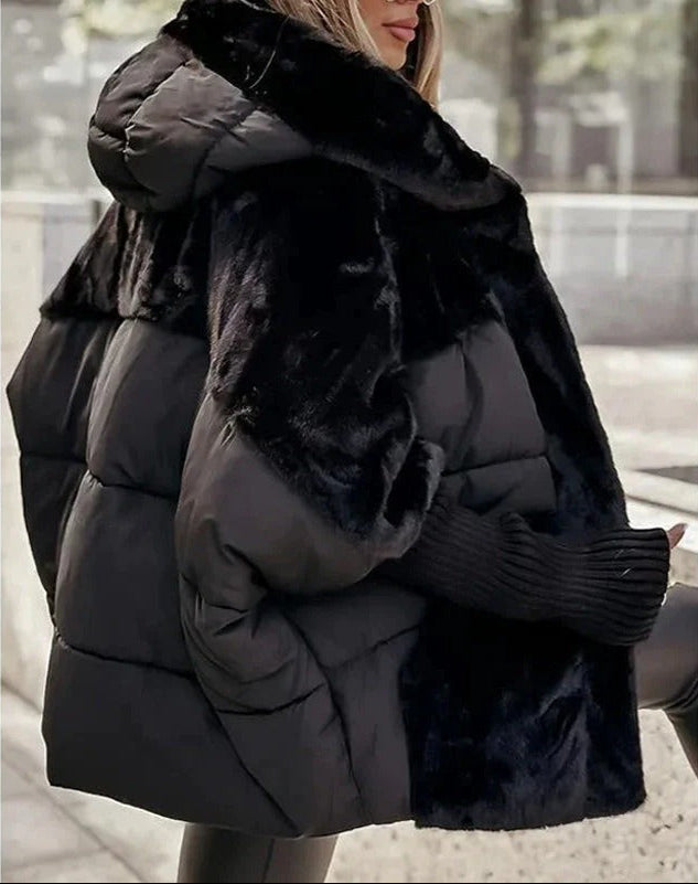 Damen-Steppjacke mit Kapuze und edlen Pelzbesätzen - 3 - Jasminaboutique.com