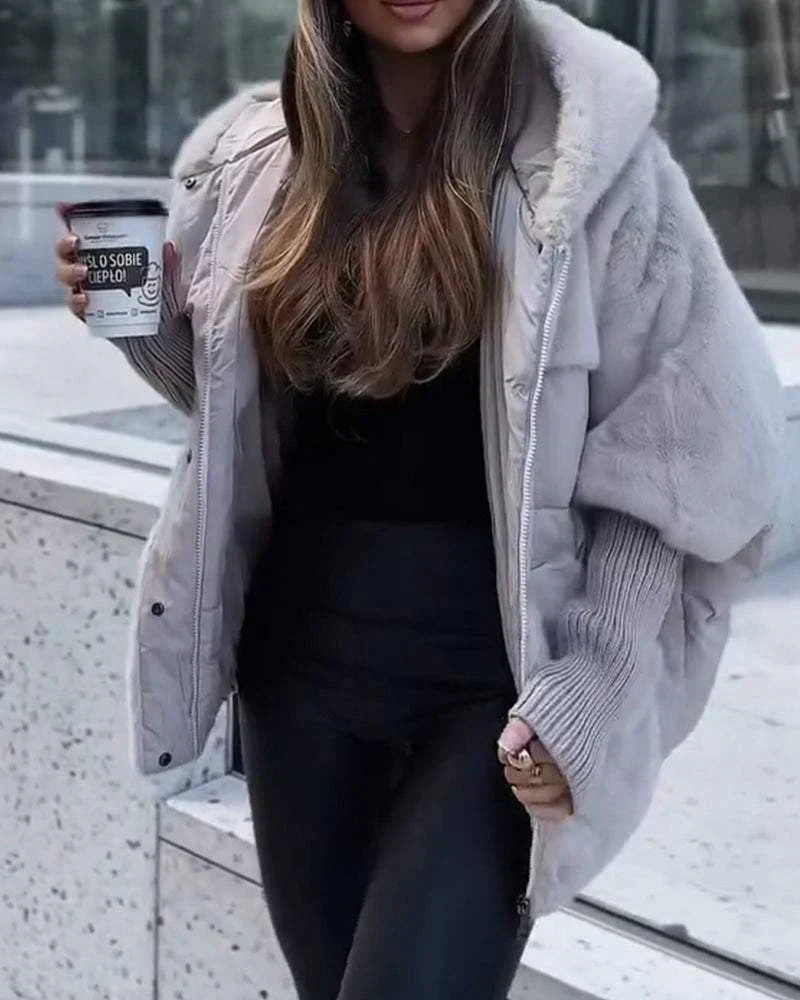 Damen-Steppjacke mit Kapuze und edlen Pelzbesätzen - 8 - Jasminaboutique.com