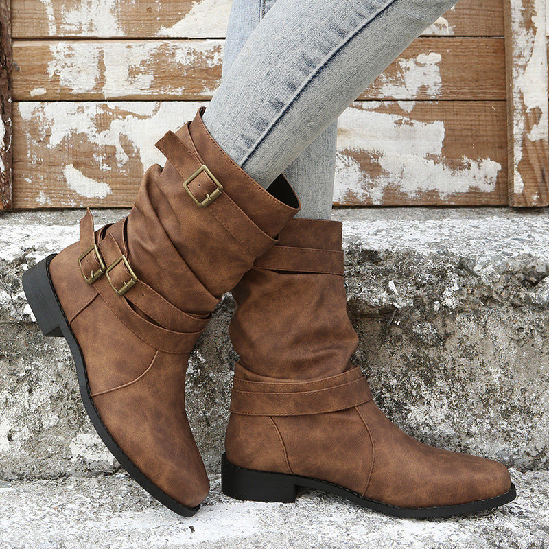Damenstiefel mit niedrigem Absatz und stilvollen Schnallen - 1 - Jasminaboutique.com