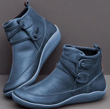 Damen-Stiefeletten mit runder Zehenpartie und flacher Sohle - 1 - Jasminaboutique.com