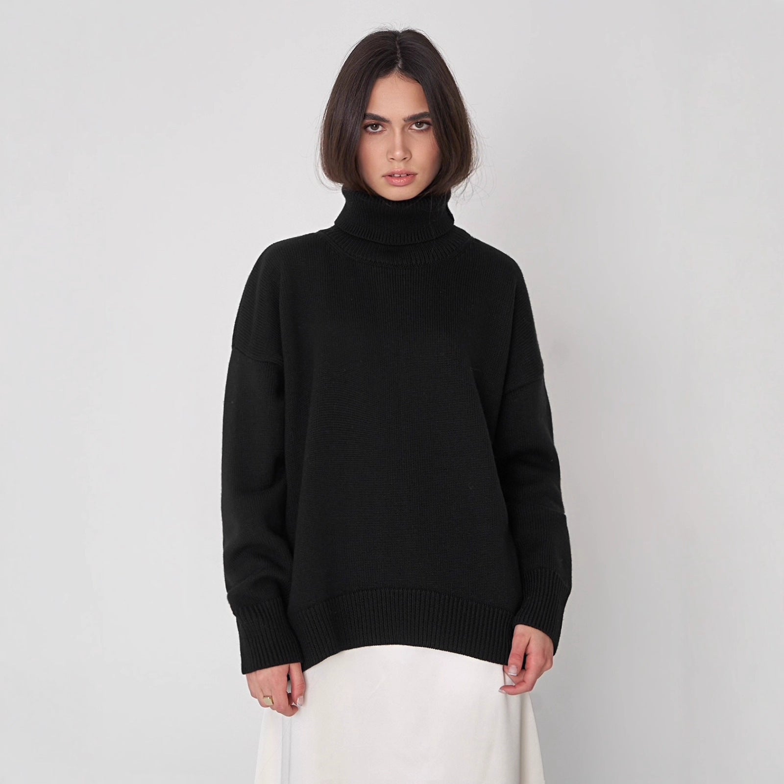 Damenpullover in lockerer Passform mit Rollkragen und langen Ärmeln - 7 - Jasminaboutique.com