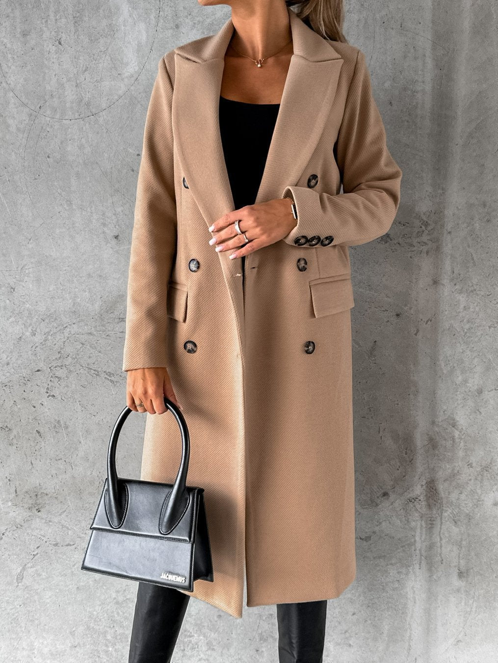 Zweireihiger Damenmantel mit Taschen und elegantem Schnitt - 2 - Jasminaboutique.com