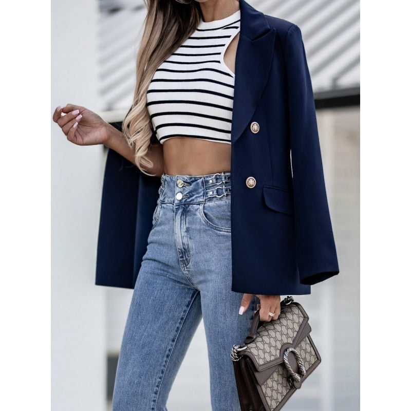 Zweireihiger Damenblazer in Hellblau mit eleganter Schnittführung - 4 - Jasminaboutique.com
