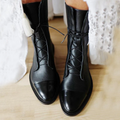 Schnürstiefeletten für Damen mit polierter Zehenkappe - 1 - Jasminaboutique.com