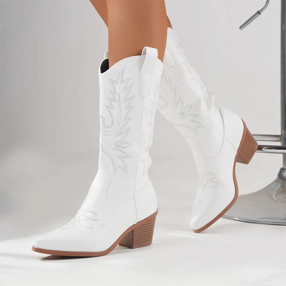 Damenstiefel im Western-Stil mit Blockabsatz und aufwendigen Stickereien | J&B - 3 - Jasminaboutique.com