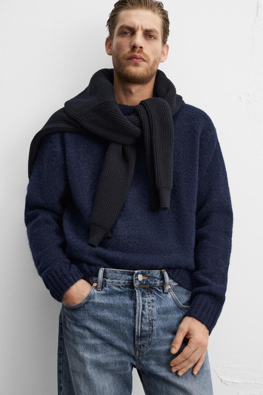 Kuscheliger, strukturierter Herrenpullover mit lockerer Passform - 1 - Jasminaboutique.com