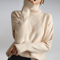Damen-Rollkragenpullover – Stilvolles Rautenmuster und kuscheliger Tragekomfort - 1 - Jasminaboutique.com
