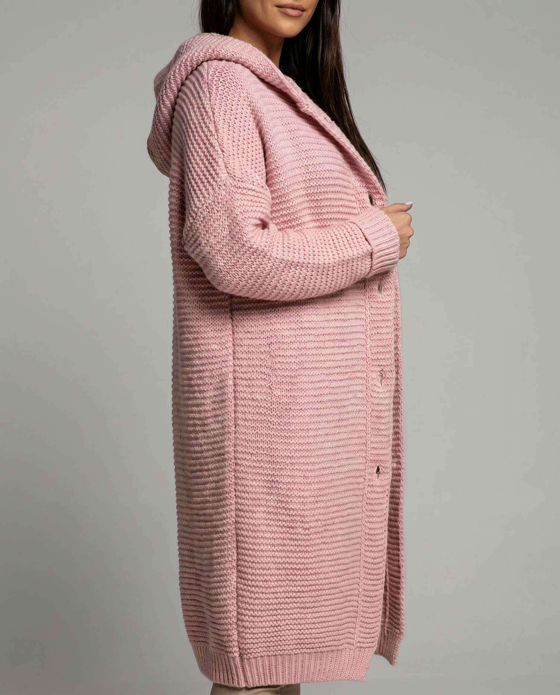 Oversize-Strickjacke mit Kapuze für Damen und strukturierten Nähten - 2 - Jasminaboutique.com