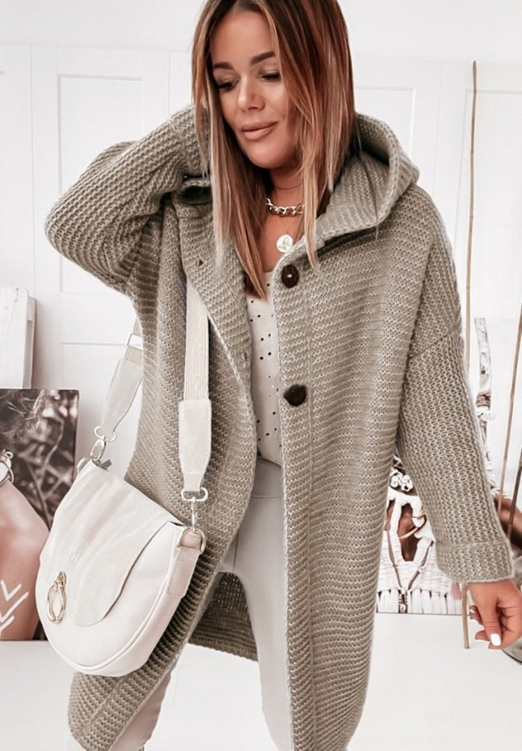 Oversize-Strickjacke mit Kapuze für Damen und strukturierten Nähten - 5 - Jasminaboutique.com