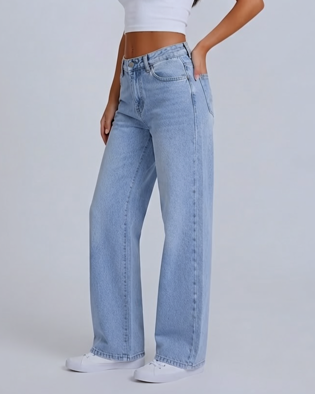 Damenjeans mit weitem Bein, hellblaue Waschung und lockerer Passform - 1 - Jasminaboutique.com