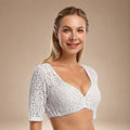 Spitzenbluse Damen – Figurschmeichelnde Passform mit V-Ausschnitt | J&B - 4 - Jasminaboutique.com