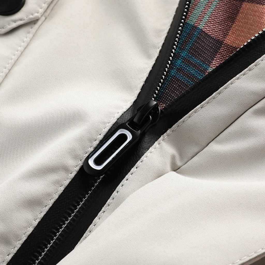 Winterjacke Herren mit abnehmbarer Kapuze und vielseitigen Taschen | J&B - 9 - Jasminaboutique.com