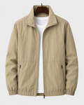 Leichte Herrenjacke mit Stehkragen und Reißverschlusstaschen | J&B - 1 - Jasminaboutique.com