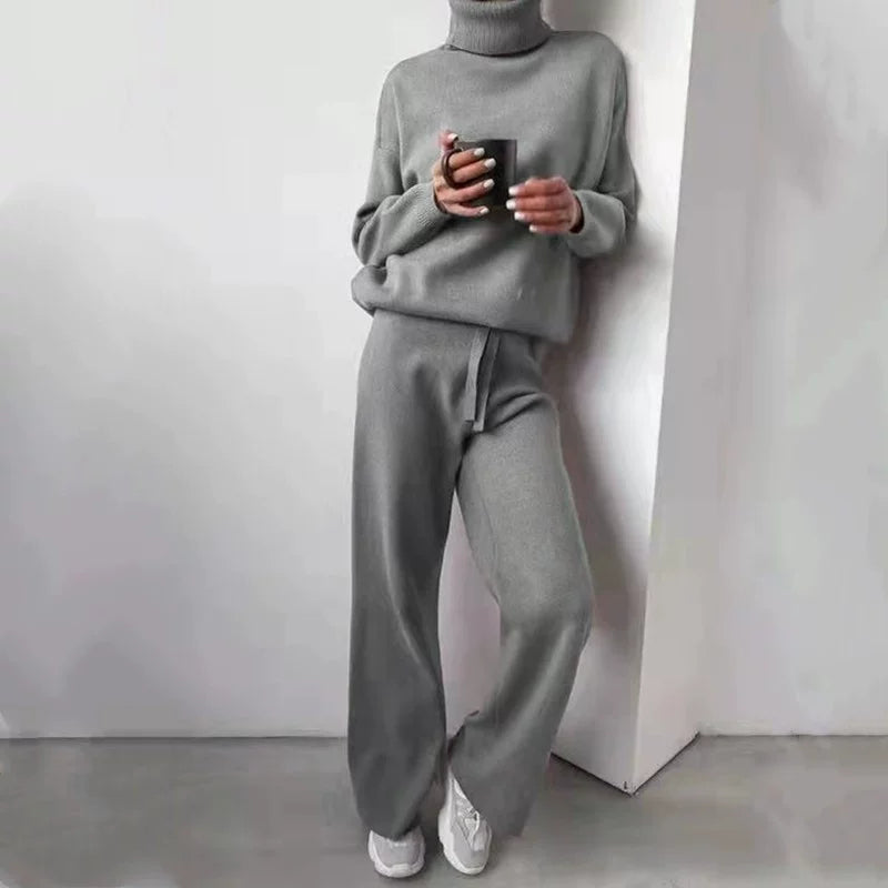 Lounge Set Damen mit hohem Kragen und lockerer Passform | A&Z - 2 - Atelier-Zofia