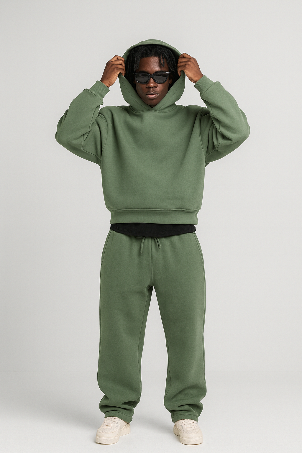 Outfit Herren - Hoodie und Jogginghose mit lässigem Schnitt - J&B - 5 - Jasminaboutique.com