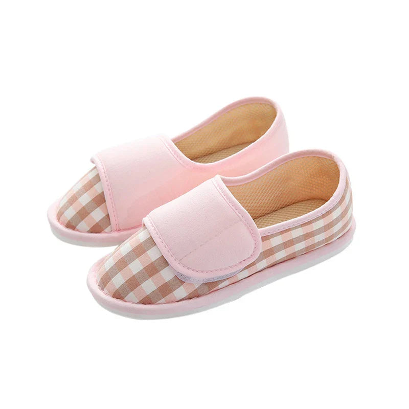 Diabetikerfreundliche verstellbare Hausschuhe Damen - Weiches Karodesign - J&B - 2 - Jasminaboutique.com