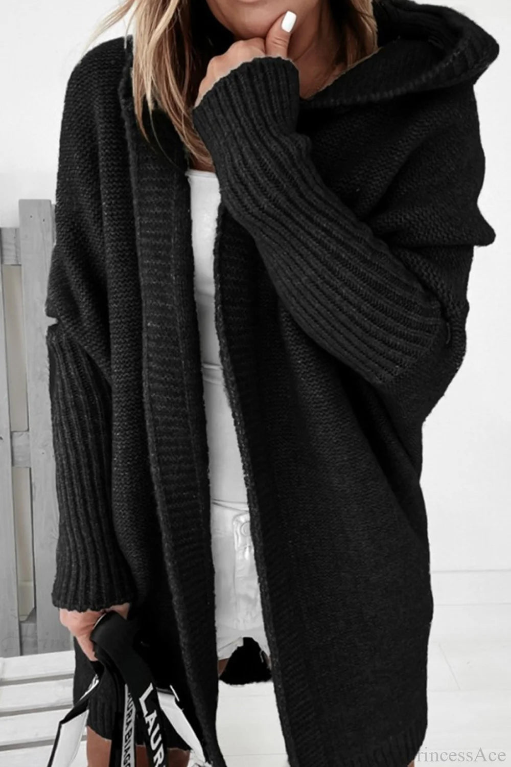 Cardigan Damen mit Kapuze und weitem Schnitt - J&B - 26 - Jasminaboutique.com