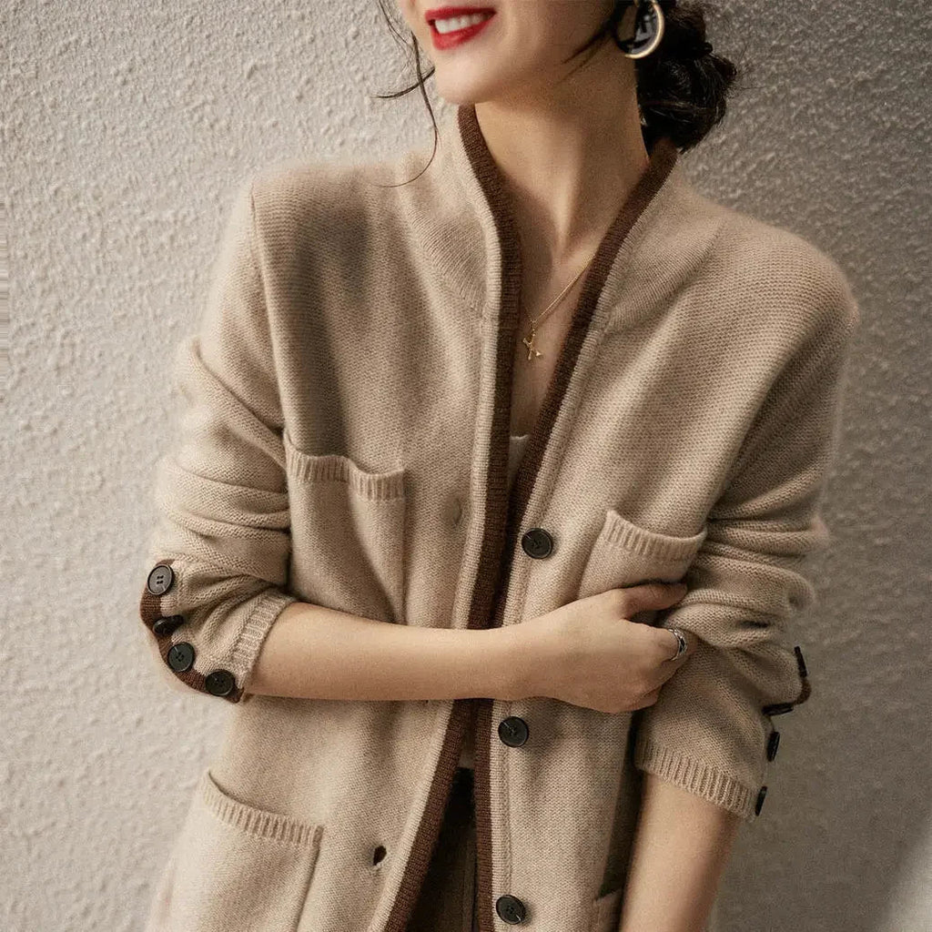 Cardigan Damen mit Knopfleiste und Taschen - J&B - 11 - Jasminaboutique.com