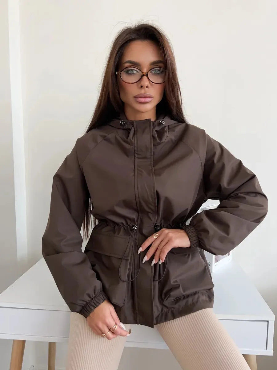 Jacket Damen mit Kapuze und tailliertem Schnitt - J&B - 1 - Jasminaboutique.com