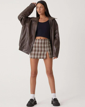 Lederjacke Damen mit lässigem Schnitt und weitem Kragen - J&B - 3 - Jasminaboutique.com