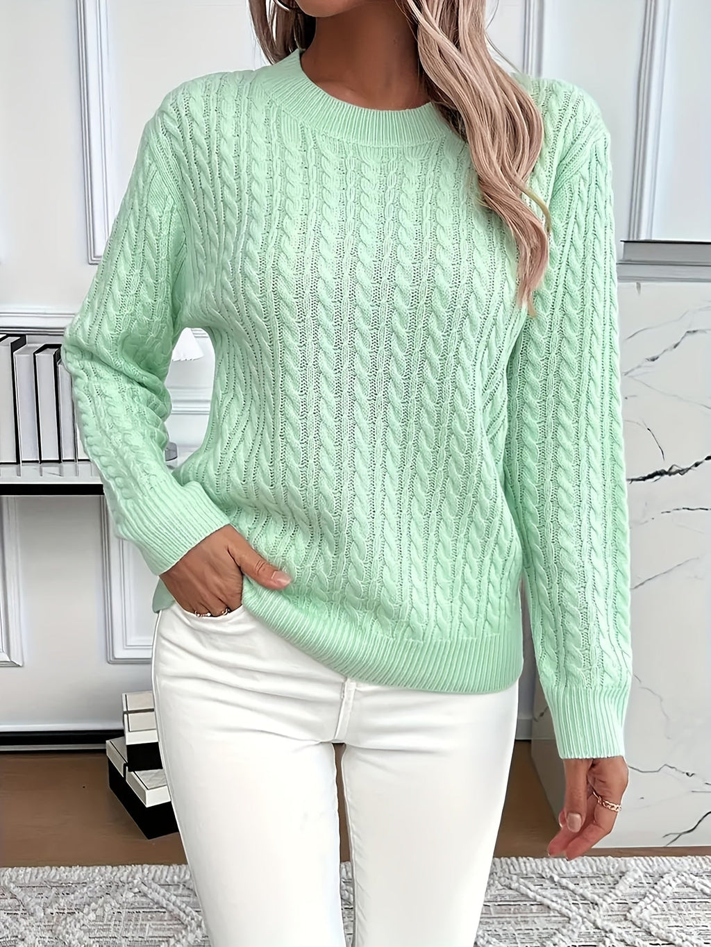 Pullover Damen mit Rundhalsausschnitt und Kabelstrickdesign - J&B - 3 - Jasminaboutique.com