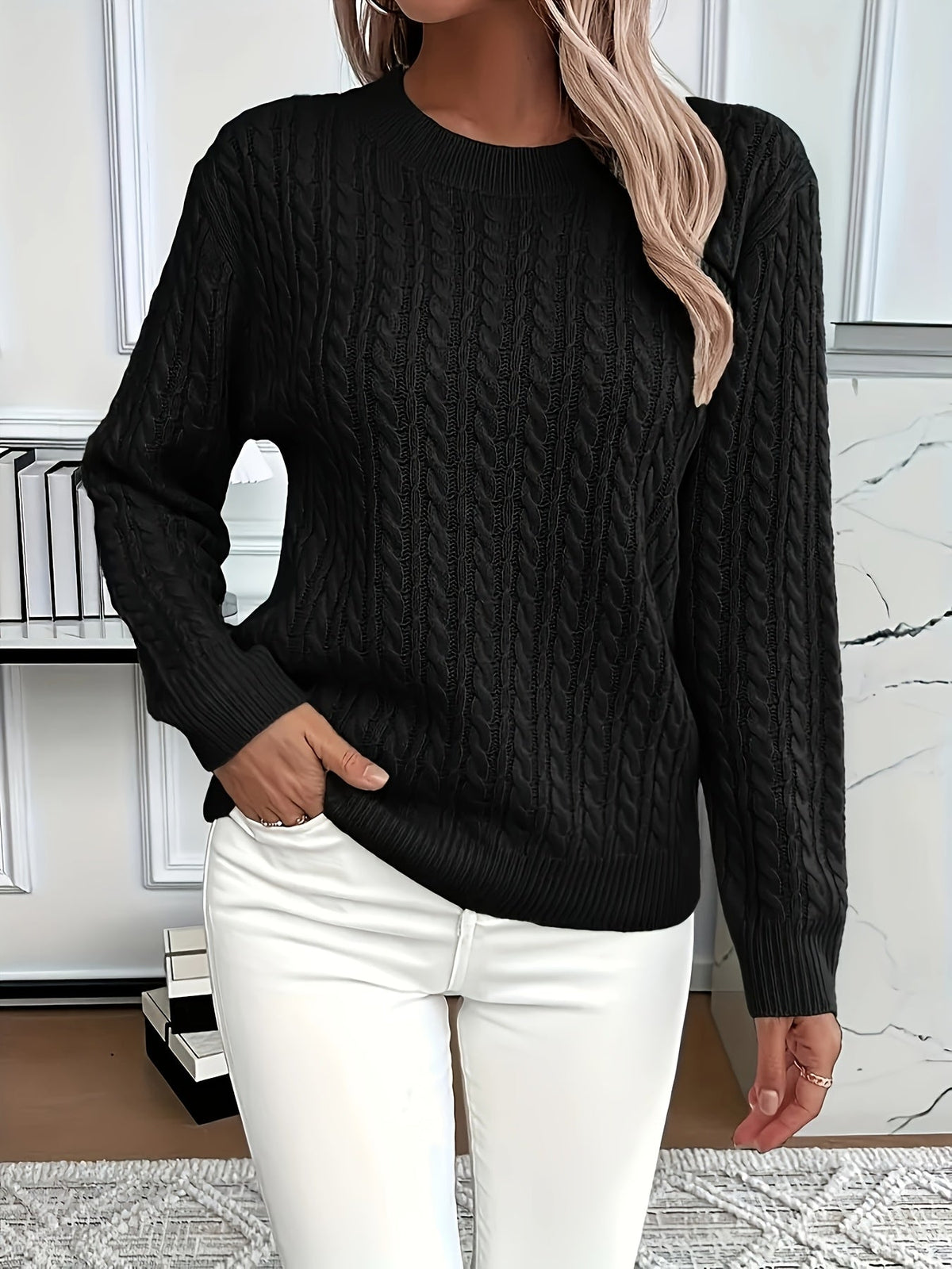 Pullover Damen mit Rundhalsausschnitt und Kabelstrickdesign - J&B - 5 - Jasminaboutique.com