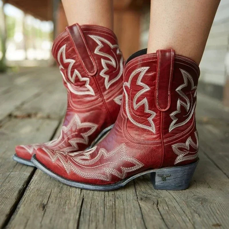 Stiefeletten Damen mit Western-Design und Blockabsatz - J&B - 1 - Jasminaboutique.com