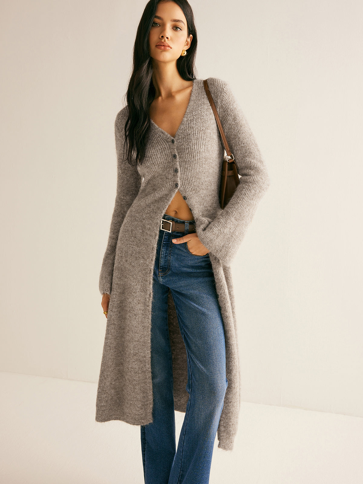 Cardigan Damen mit V-Ausschnitt und Knopfdetails - J&B - 5 - Jasminaboutique.com
