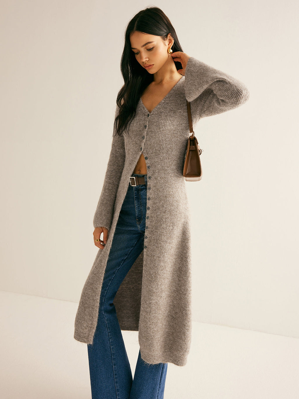Cardigan Damen mit V-Ausschnitt und Knopfdetails - J&B - 6 - Jasminaboutique.com