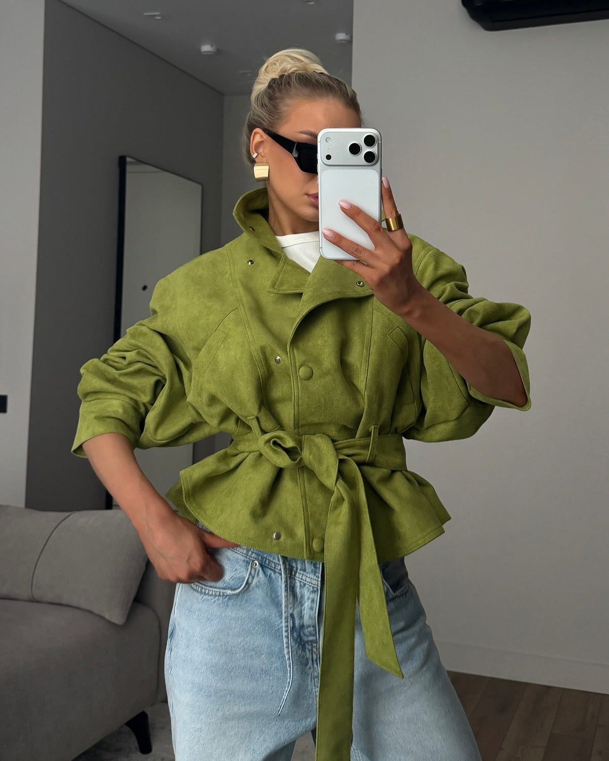 Jacke Damen mit hohem Kragen und Taillengürtel - J&B - 9 - Jasminaboutique.com