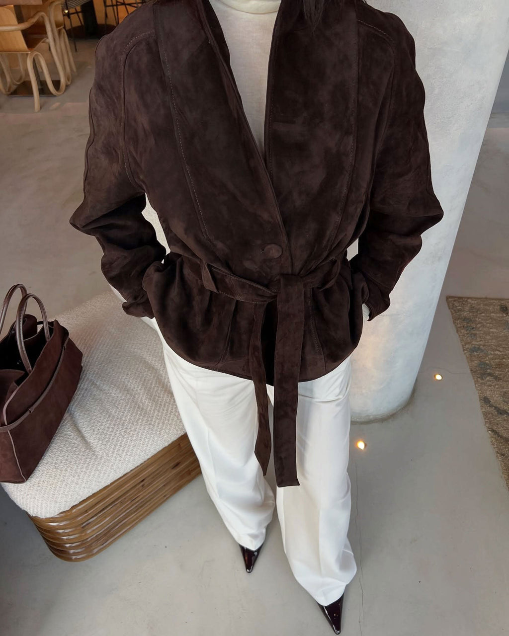 Jacke Damen mit Gürtel – Lässiger Schnitt und elegante Details - J&B - 2 - Jasminaboutique.com