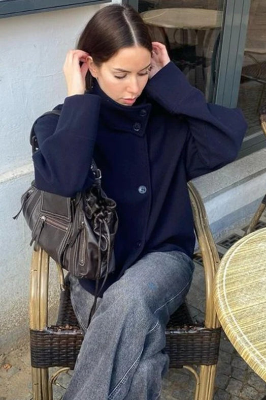 Jacke Damen mit hohem Kragen und asymmetrischem Schnitt - J&B - 6 - Jasminaboutique.com