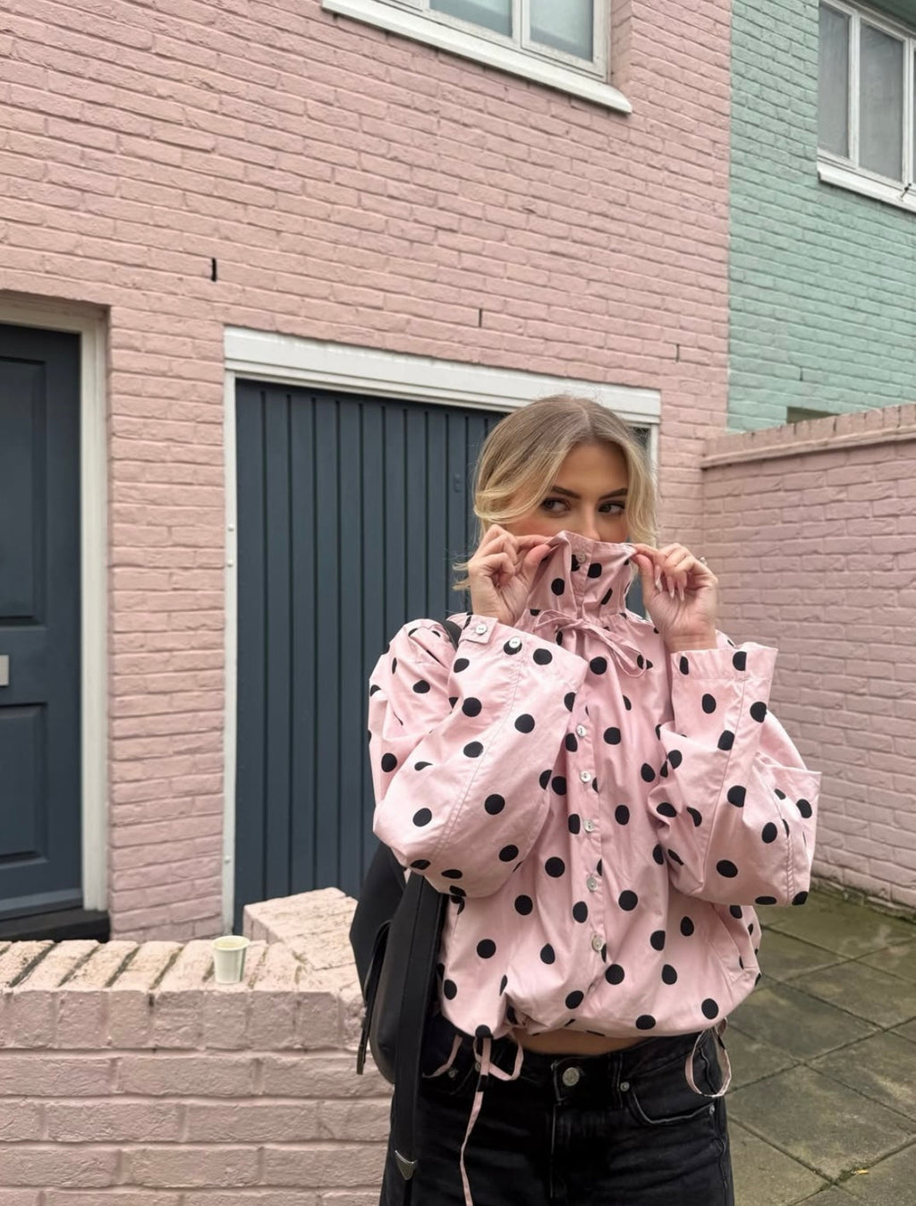 Bluse Damen mit hohem Kragen und Puffärmeln - J&B - 4 - Jasminaboutique.com