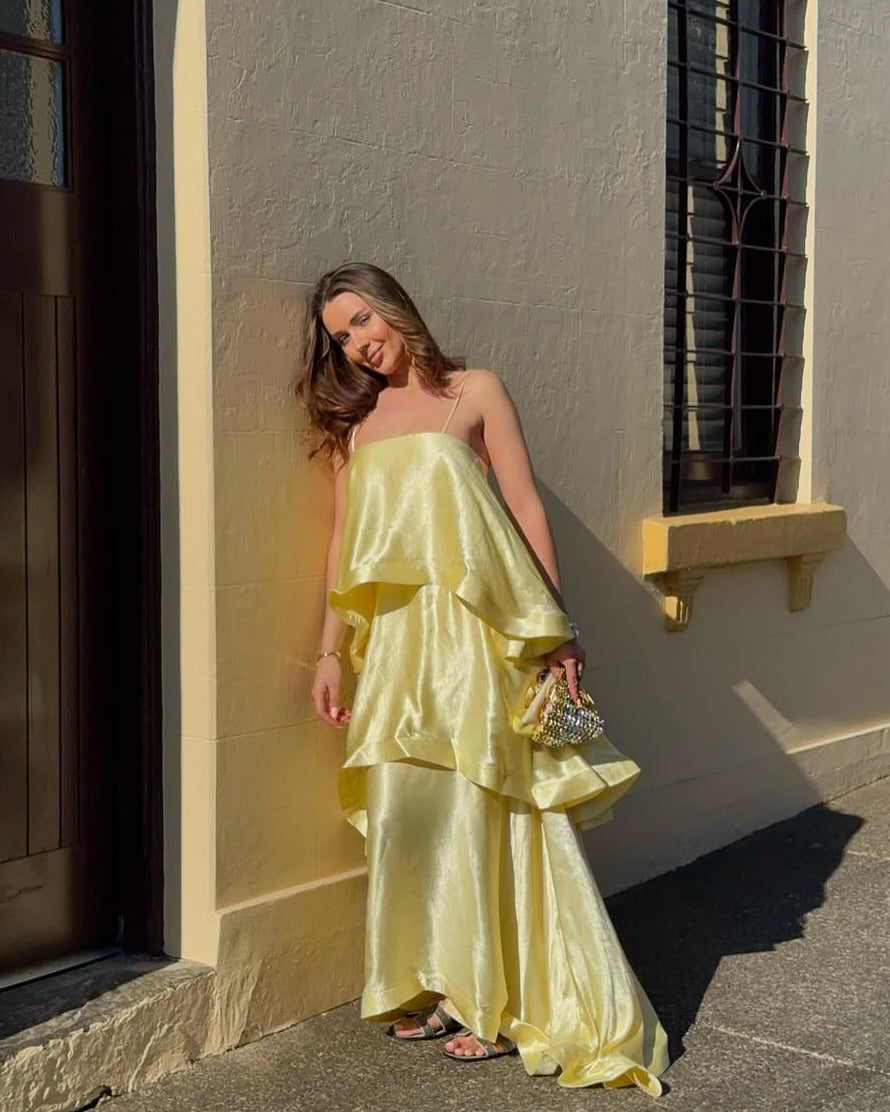 Maxikleid Damen mit schwingendem Schnitt und asymmetrischem Saum - J&B - 7 - Jasminaboutique.com